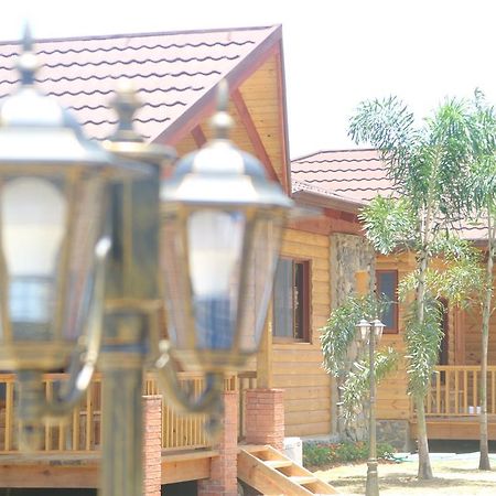 Carmen Hotel&Villas Jarabacoa Exteriör bild